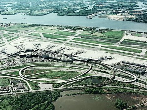 photo of the airport from 2011
