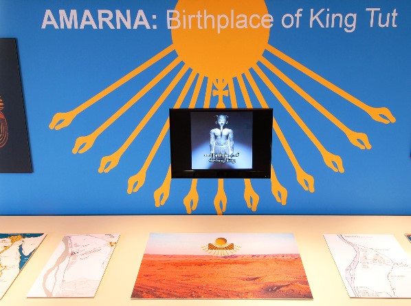photo of Amarna exhibit