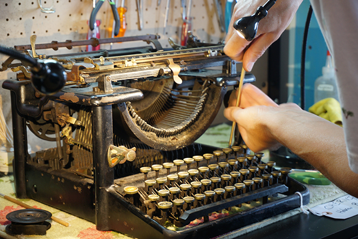 Philly Typewriter: Writing Machines Before “Delete”