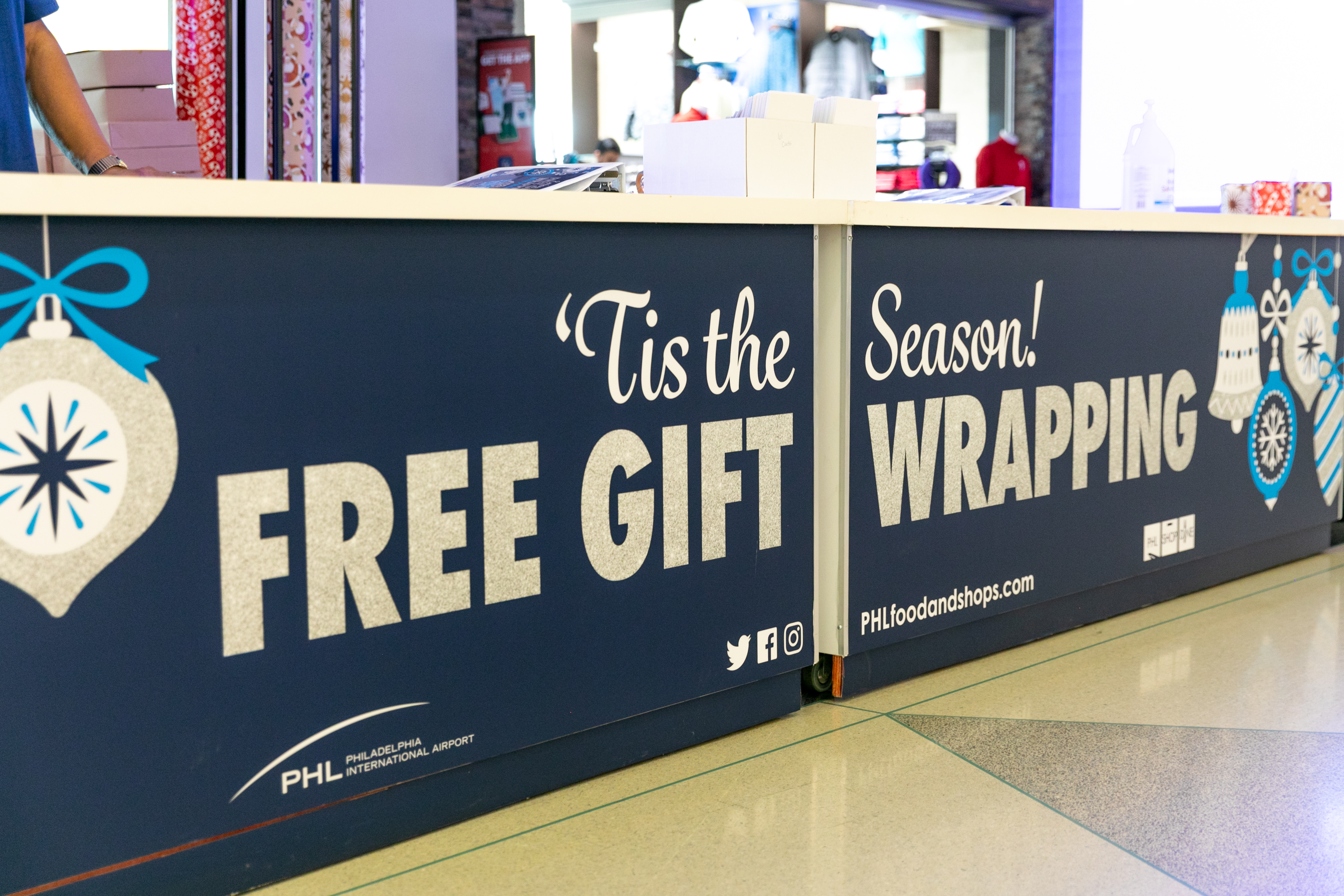 Gift Wrapping Station
