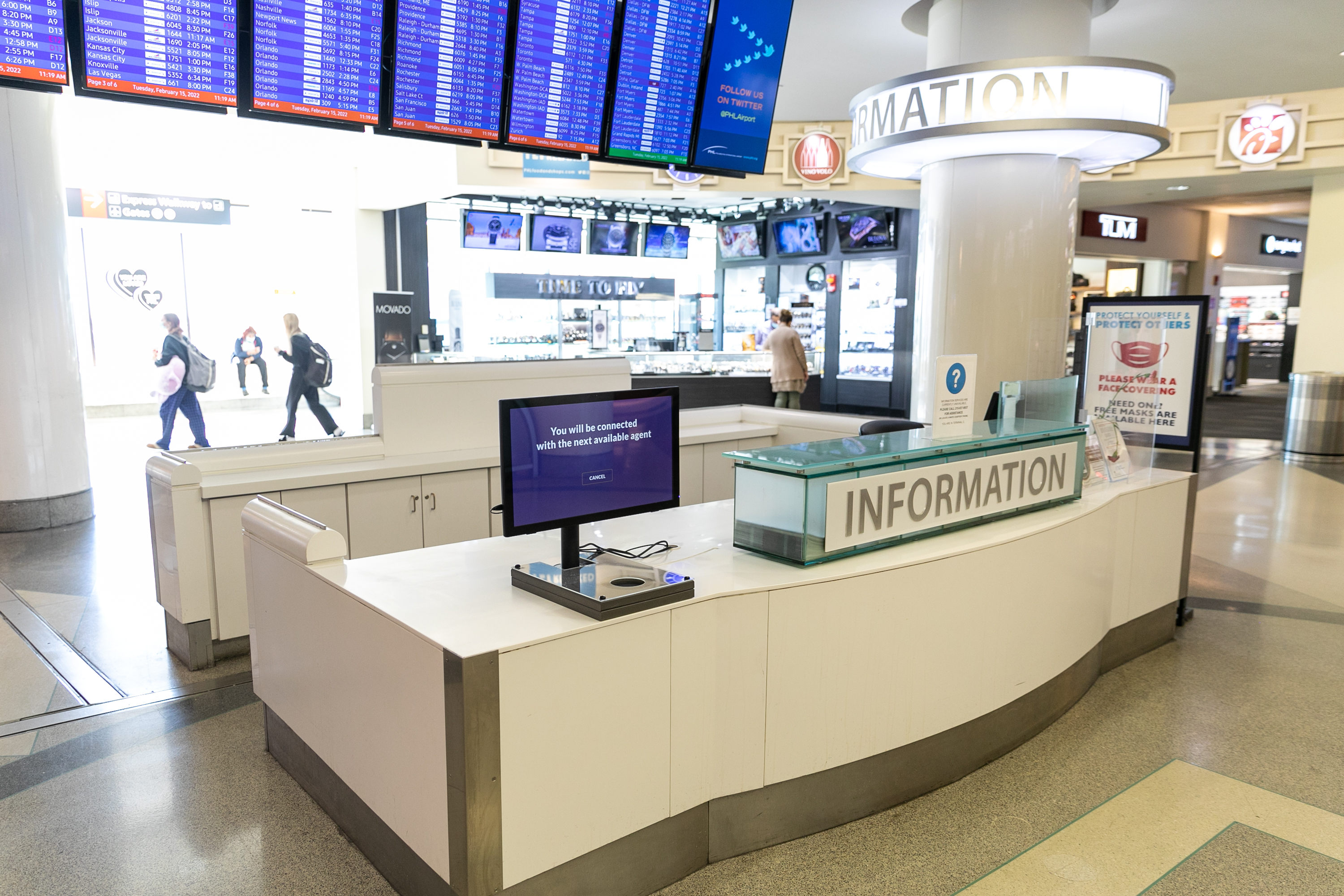 virtual information computer at help desk