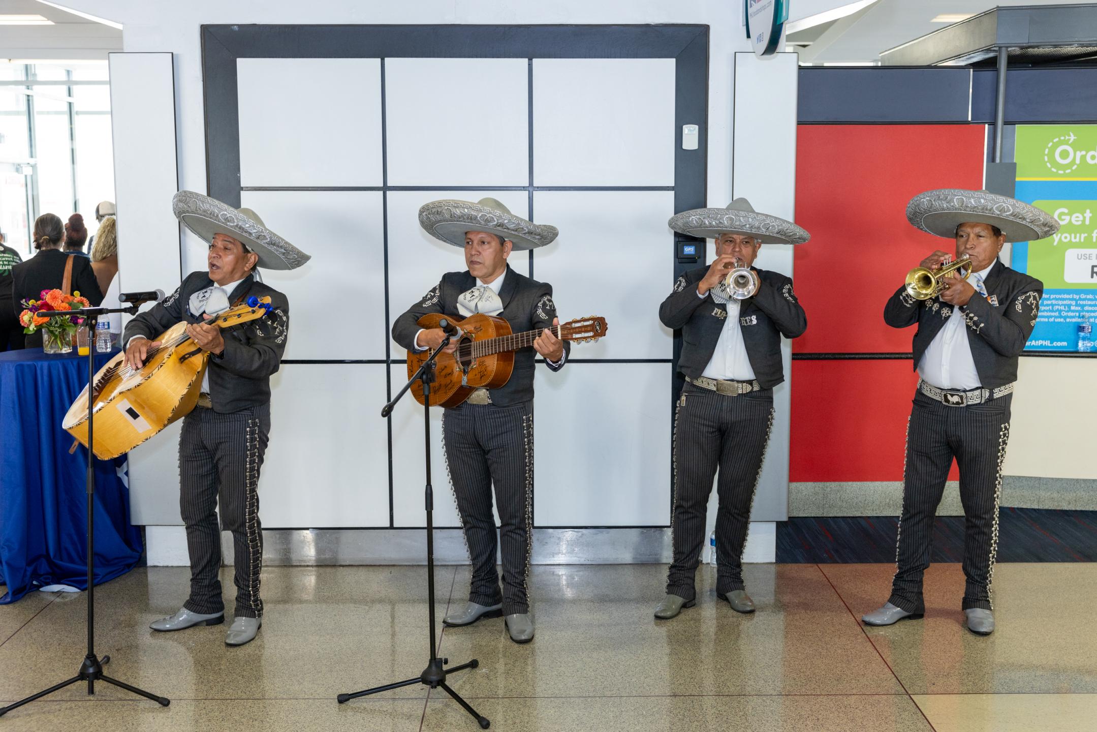 Pedro Villaseñor Mariachi Band