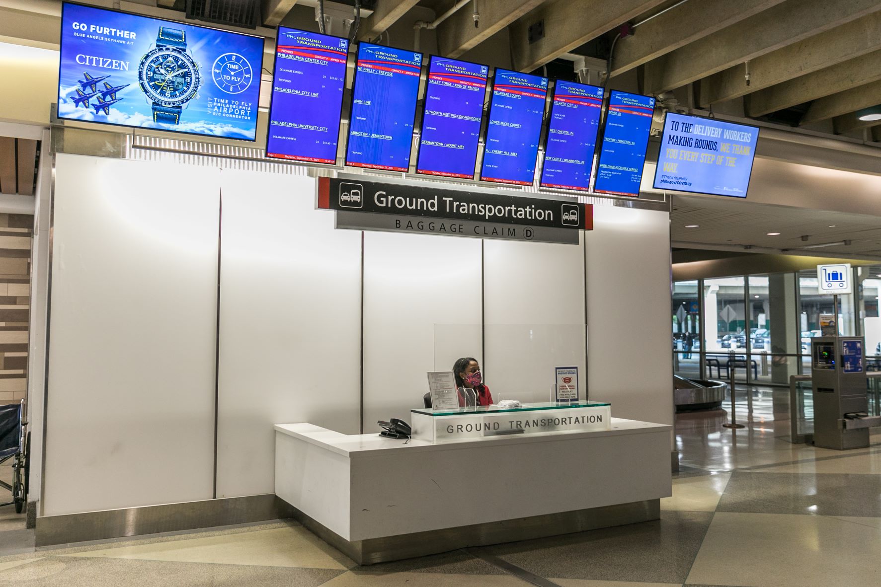 Ground transportation desk