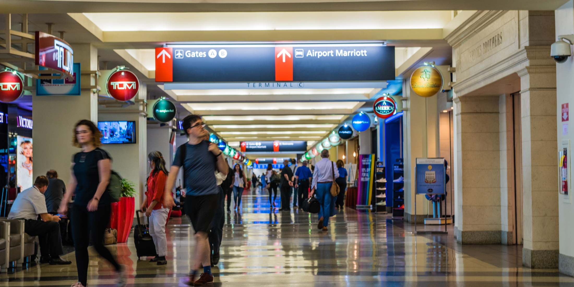 busy PHL airport terminal